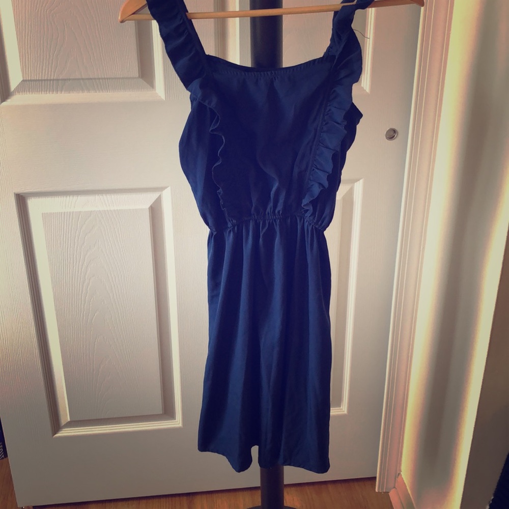 Atmosphere blue dress